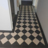 Carreau de dallage à damier en pierre du Nivernais