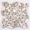 Plaque de galets en pierre naturelle sur filets