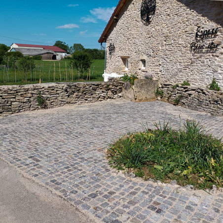 Pavé en granit ancien
