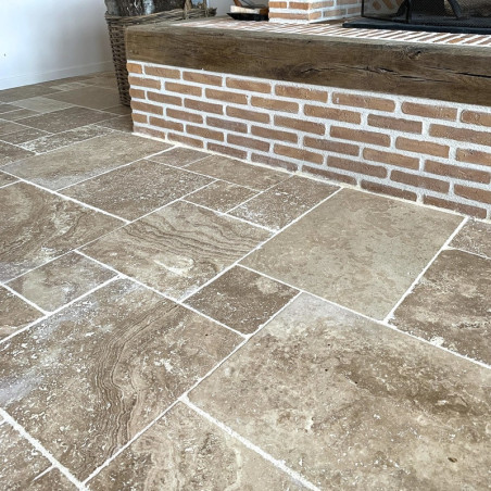 Échantillon de carrelage en travertin mix (premier choix)