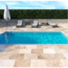carrelage effet travertin avec nuances de couleurs variées - Ligerio
