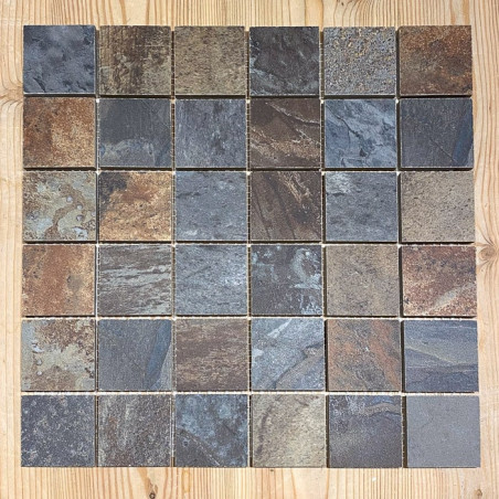 Mosaïque en carrelage effet pierre de Bali