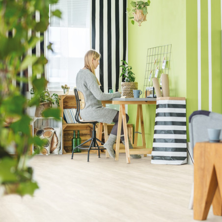 parquet en liège aspect bois blanc