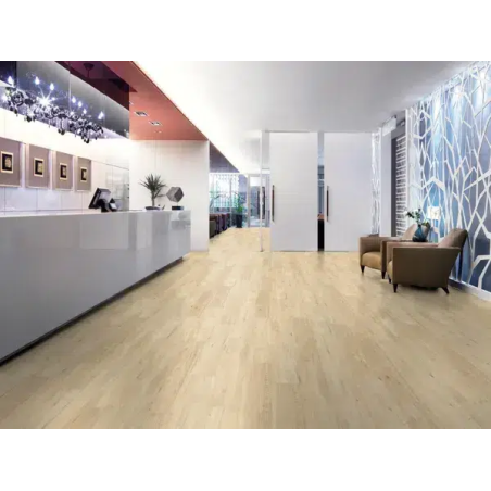 Mise en scène d'un parquet en liège aspect bois