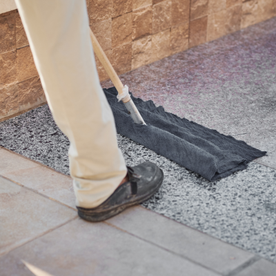 Comment nettoyer un sol en marbre sans laisser de traces ?