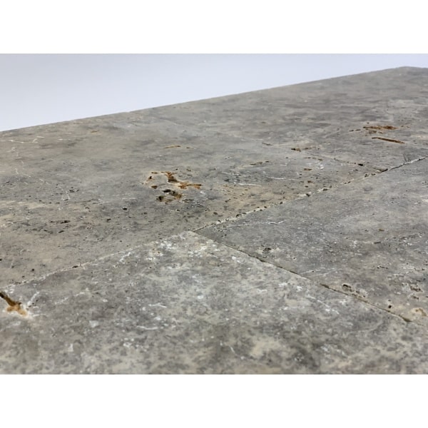 NyOGo-BON6Y.jpeg carrelage travertin silver gris 4