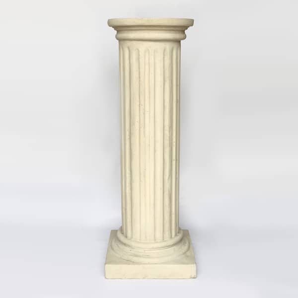 colonne antique cannelée