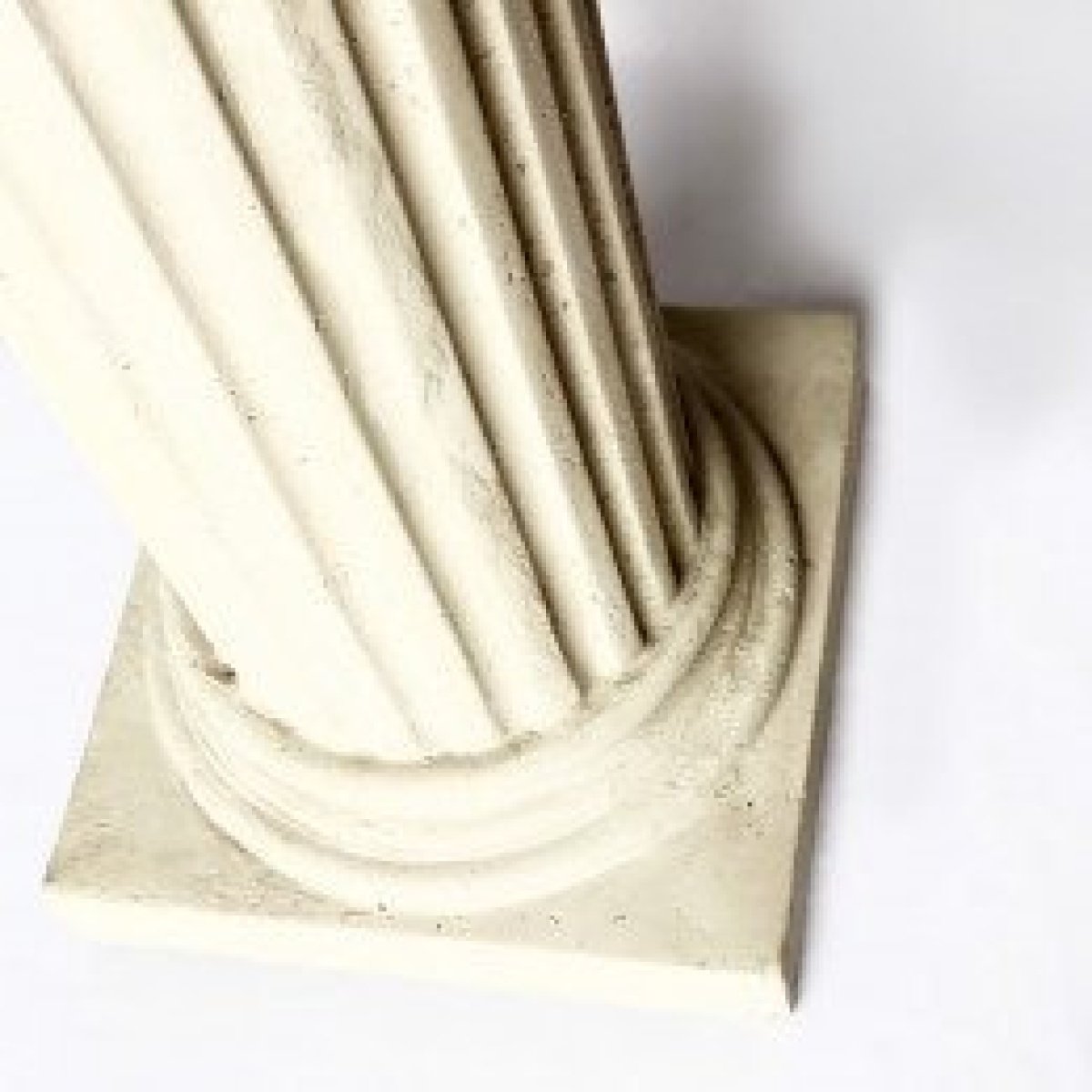 colonne antique cannelée petit modèle 3