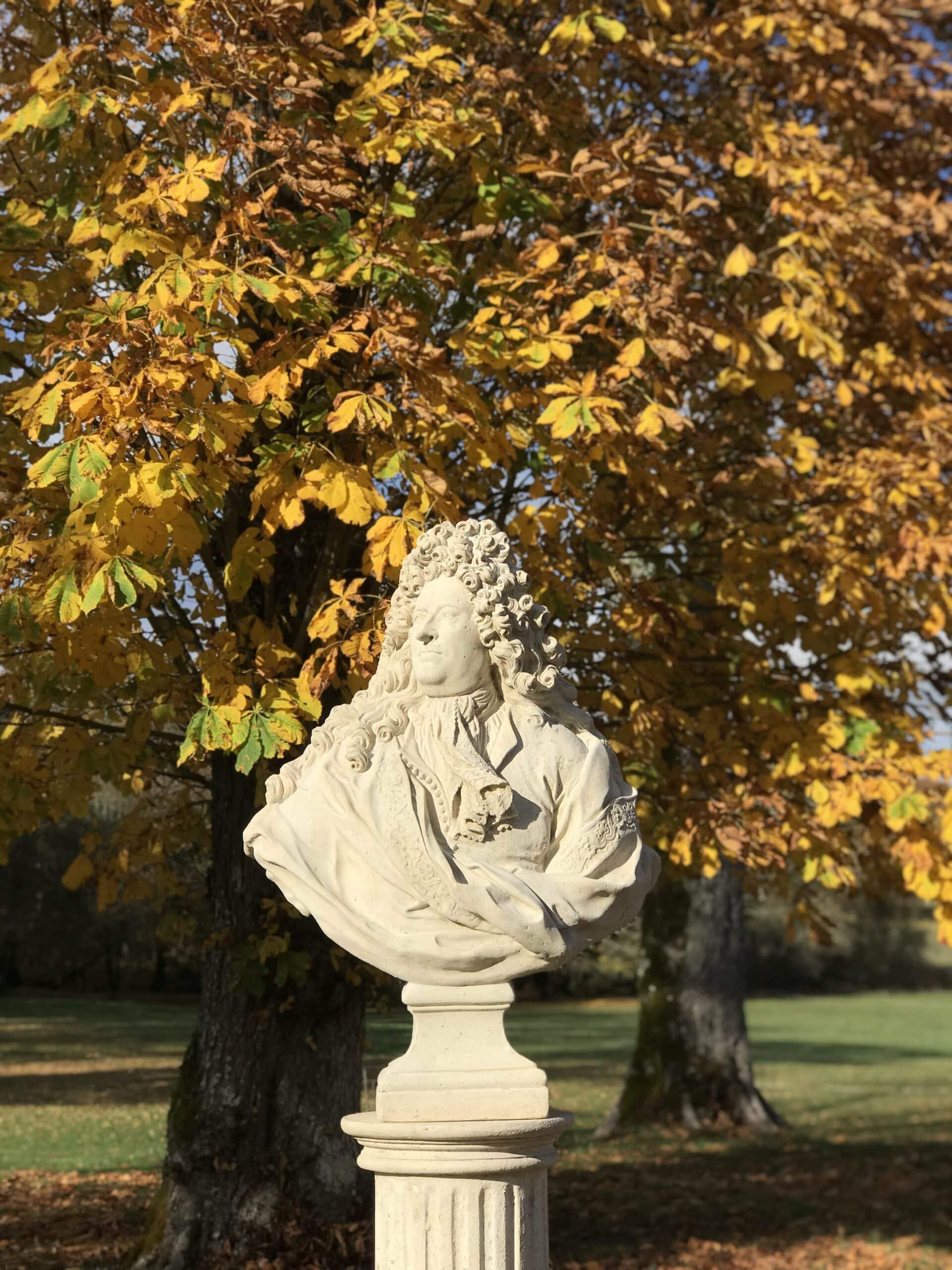 statue buste de Louis XIV