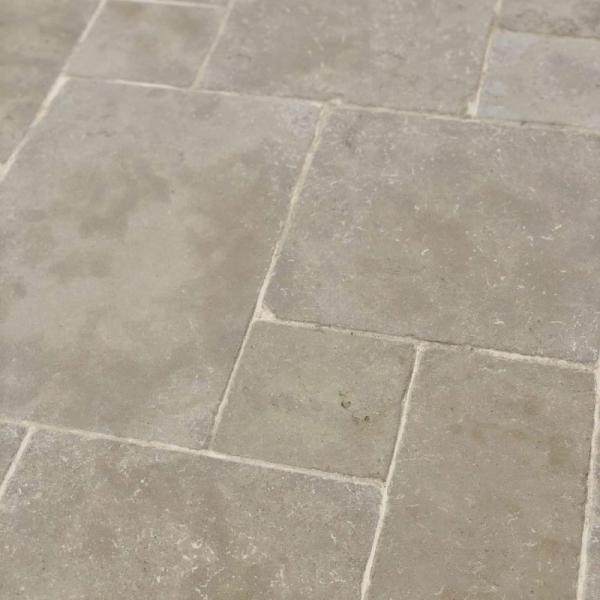 Dallage bâtisse vieilli clair Opus Dallage bâtisse vieilli clair au format au opus en détail