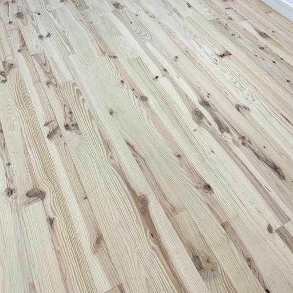 _PARQUET NATUREL MASSIF EN PIN DES LANDES 23MM _PARQUET NATUREL MASSIF EN PIN DES LANDES 23MM