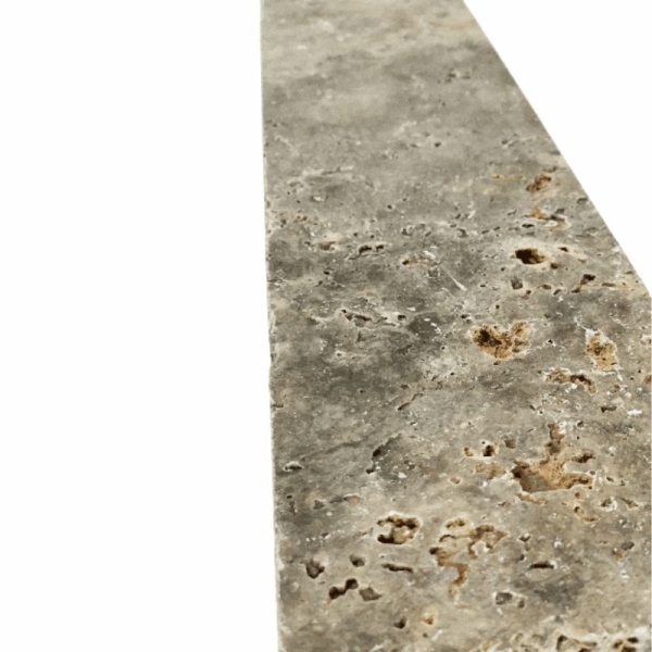 Plinthe en travertin silver gris (1) plinthe en travertin silver gris