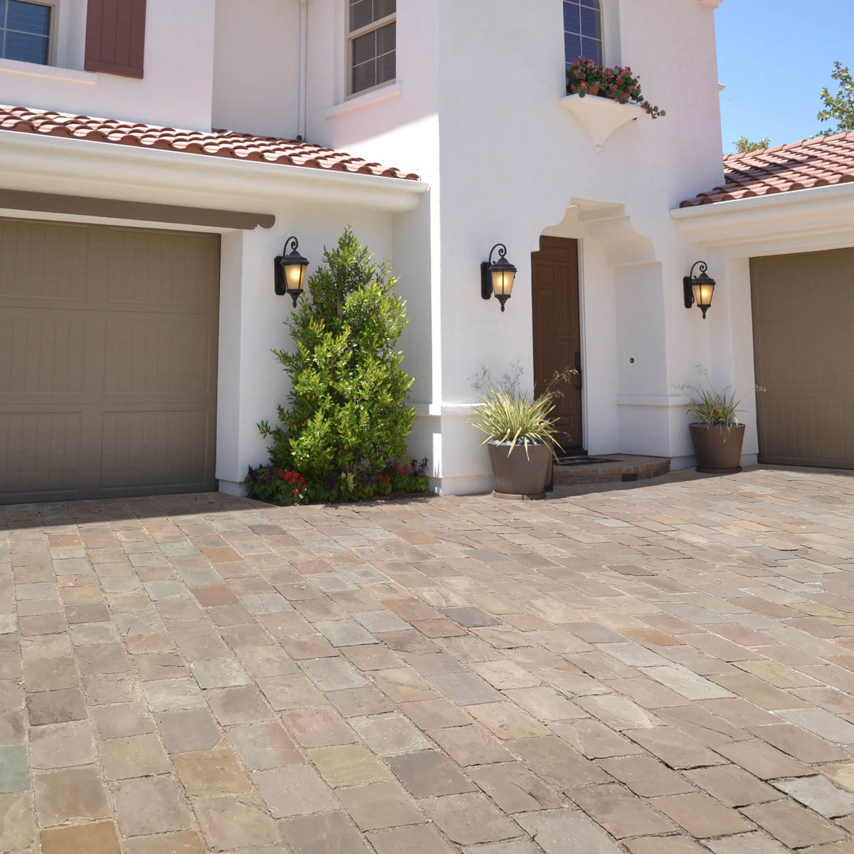 pave-kandla-multi-1 pave-kandla-multi-1