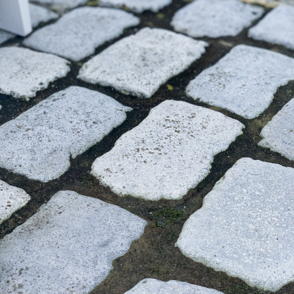 pavés-chantilly-gris-2 pavé chantilly gris clair avec joint
