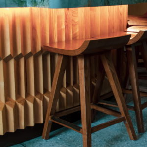 bar d'intérieur en parement bois