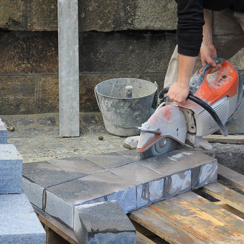 coupe de pavé en granit