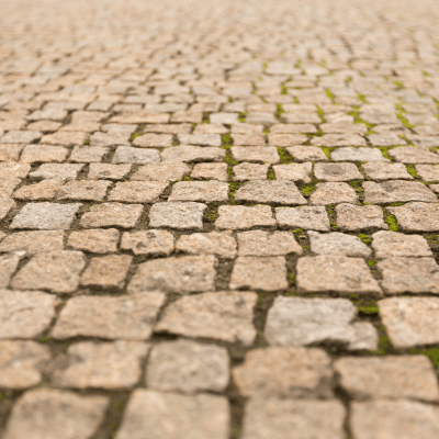 pavé couleur ocre