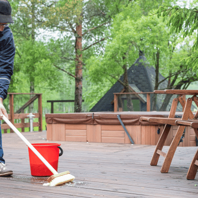 nettoyage lame de terrasse en bois