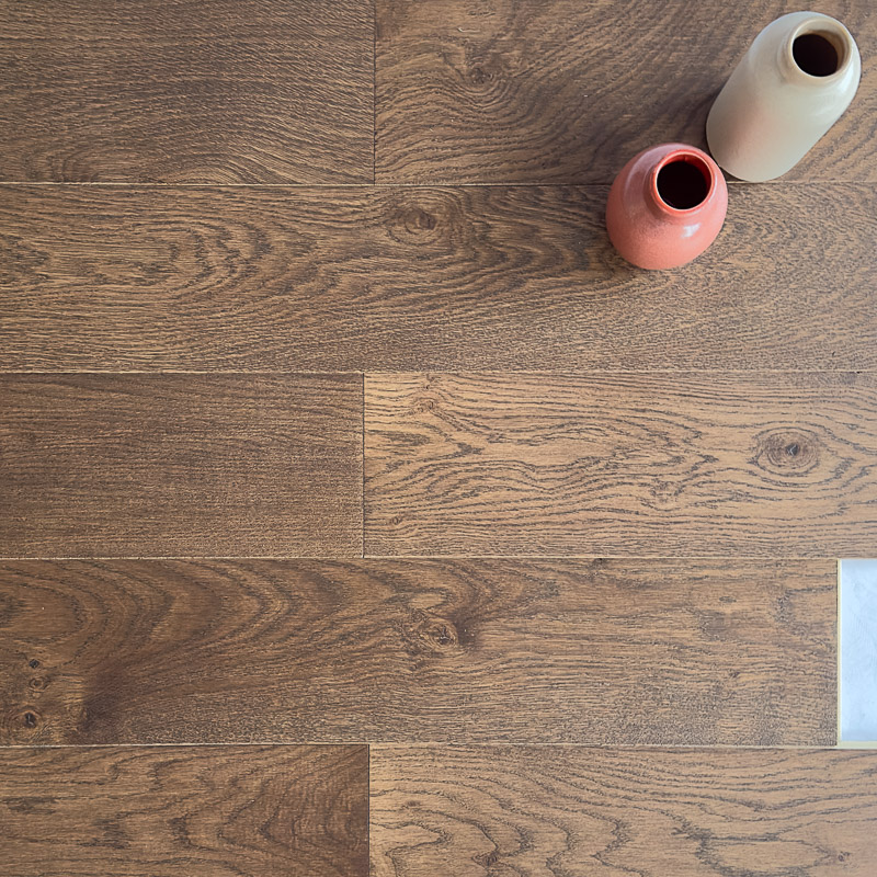 Parquet chêne massif Rustique (Épaisseur: 14 mm, Largeur: 150 mm, Teinte: Brun foncé)