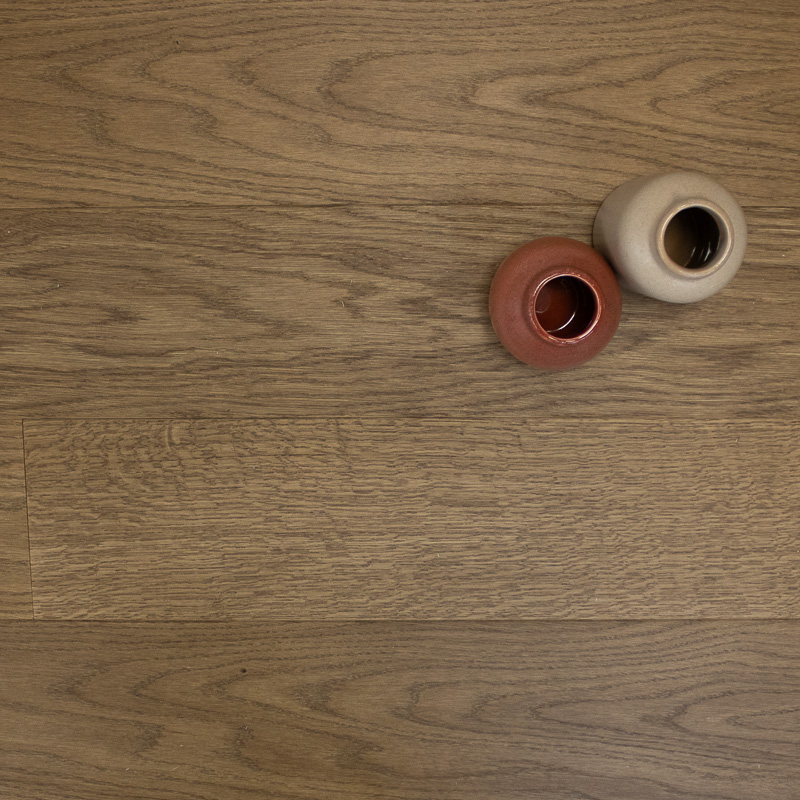 Parquet chêne massif premier choix (Épaisseur: 14 mm, Largeur: 130 mm, Teinte: Ambrée)
