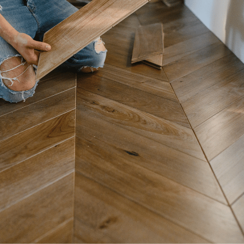 parquet contrecollé motif point de hongrie
