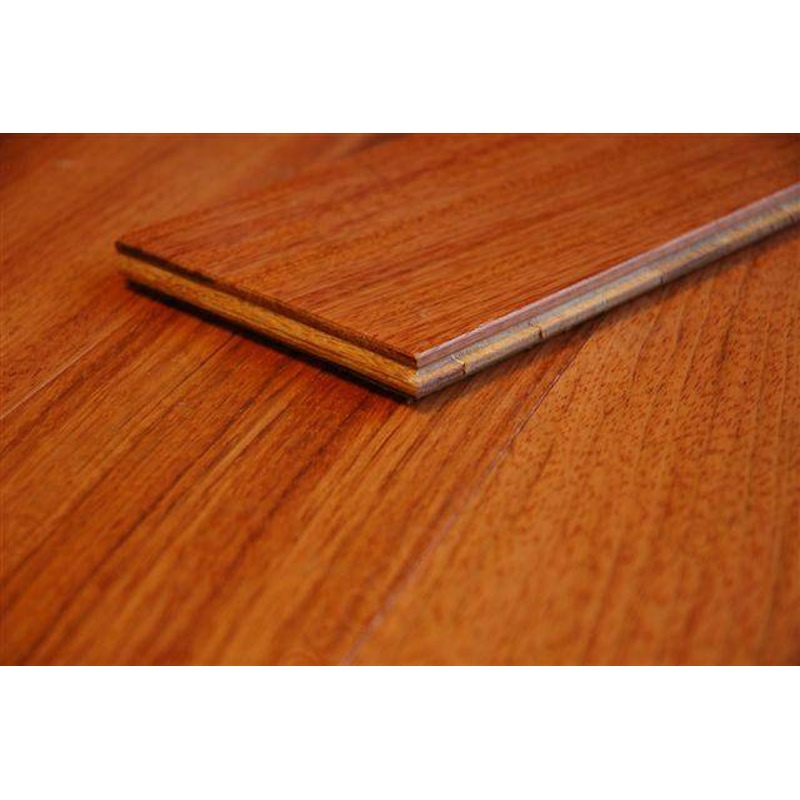Parquet Jatoba massif (Teinte: Huilée incolore)