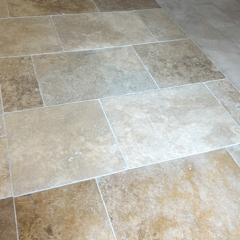 Carrelage en travertin deuxième choix ( naturel ) (Dimensions: 91,5 cm x 61 cm, Épaisseur: 1,2 cm)