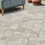 pavage marbre beige extérieur