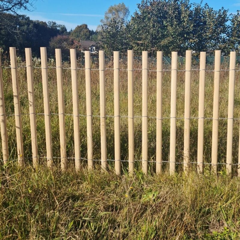 Ganivelles Demi-rond dans un champ